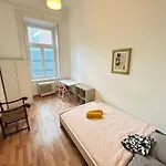 Vintage Heaven Oasis *