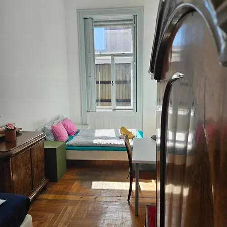 Vintage Heaven Oasis Budapeşte