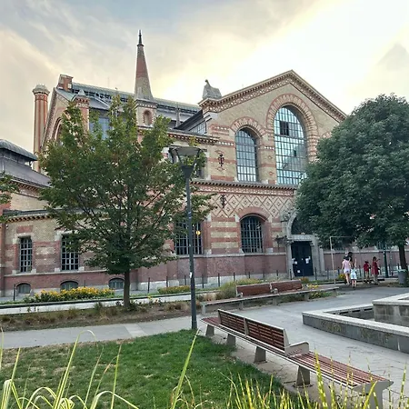 Vintage Heaven Oasis Hostel