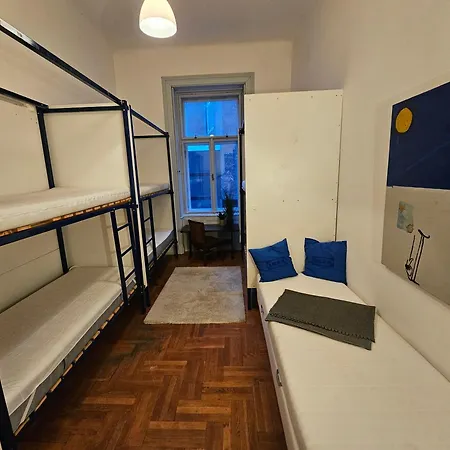 Hostel Vintage Heaven Oasis