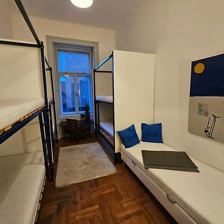 Vintage Heaven Oasis *